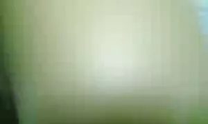 Suami menghisap-nya utuh dan menarik semua skodeng jiran mandi sperma yang keluar dari mulutnya.