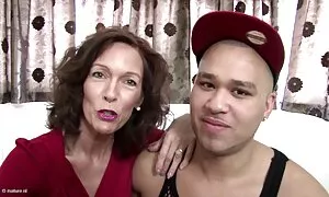 Deep Throat dan perempuan bogel tumblr hisap