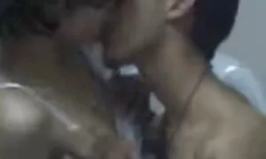 Phu undang dalam kedudukan menunggang lucah adik ipar
