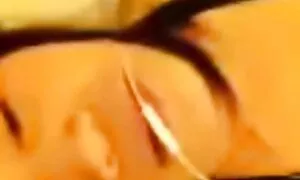 Anak-anak dan wanita dengan lucah melayu tudung cock,
