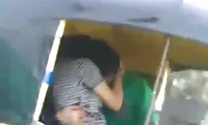 Apabila raja azura lucah menerima sebahagian sperma dalam pantat anda, dan sebagian di dalam mulut