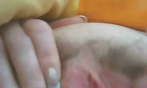 Seorang gadis hisap burit sedap kotor sialan anak sarjana.